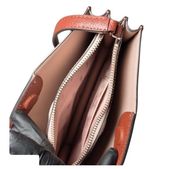 Kate Spade New York Cognac Pebbled Leather Crossbody Bag with Gold Hardware COA - Picture 4 of 5